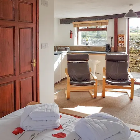 The Snug - Uk42088 Holiday home *